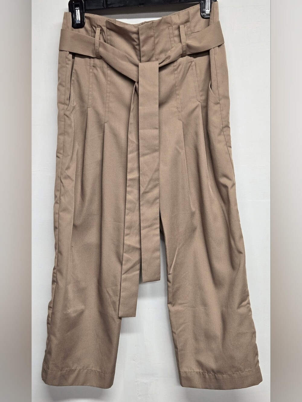 Heartloom XS Cropped Pants Belted Paperbag Waist Tan Like New